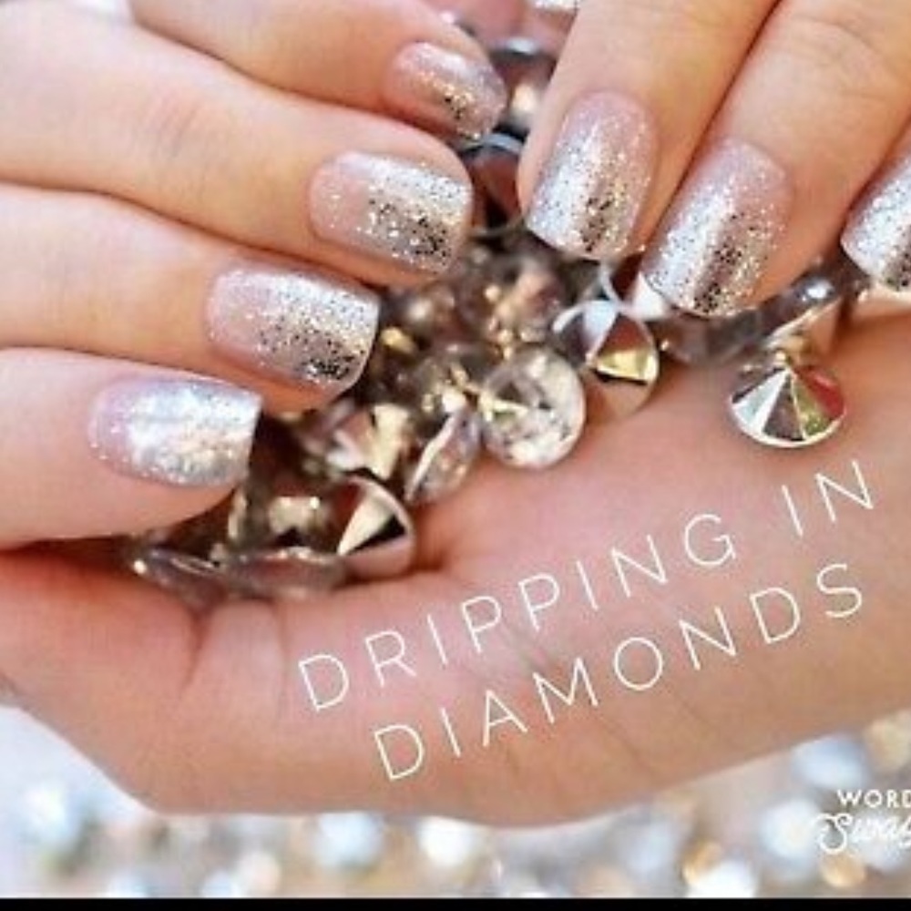 ColorStreet Dripping In Diamonds NEW glitter